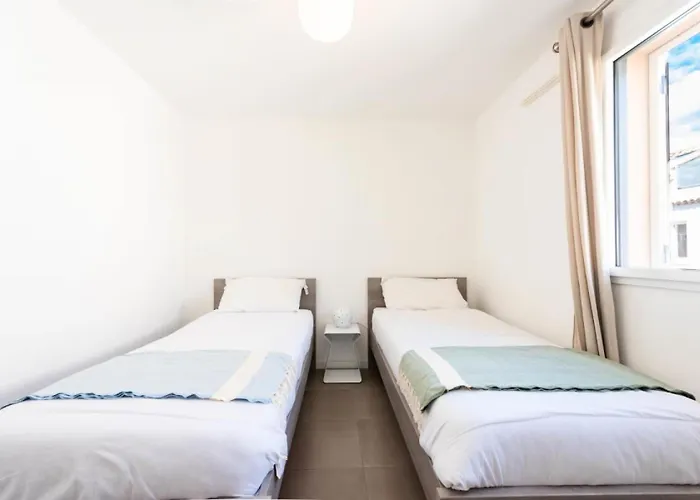 Apartment 3p Piscine, Parking Et Plages A 100m - 3p Piscine, Parking Et Plages A 100m Mae-2763 *